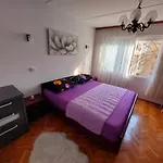 Split Apartment Apartment Split